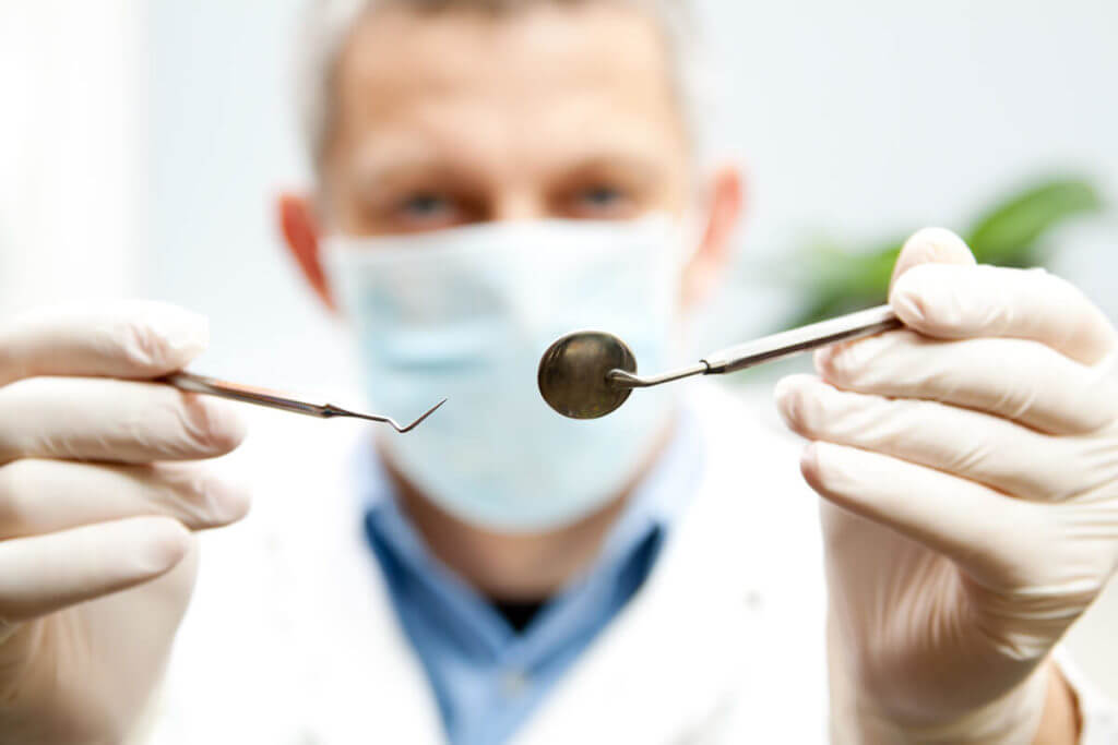 Чому стоматологи проти