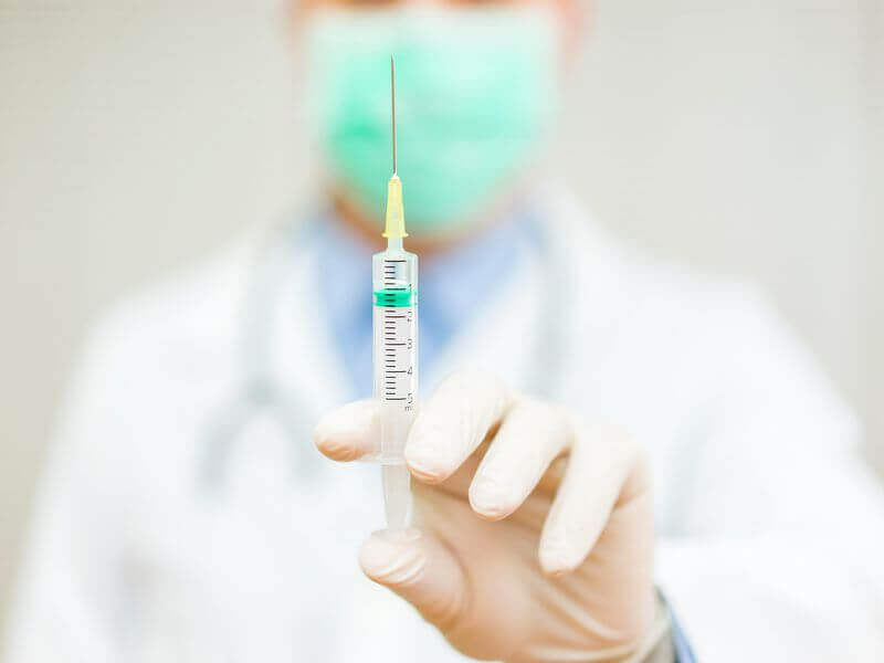 У МОЗ сподываються отримати вакцину проти COVID-19 вже у лютому