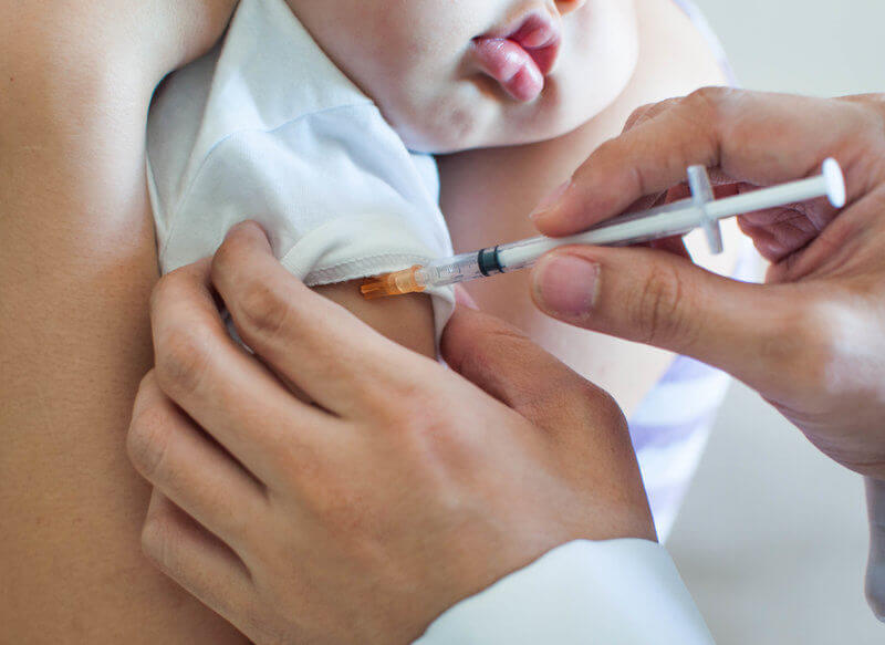 На Донеччині закінчилися вакцини від туберкульозу: немовлятам перестали робити щеплення БЦЖ