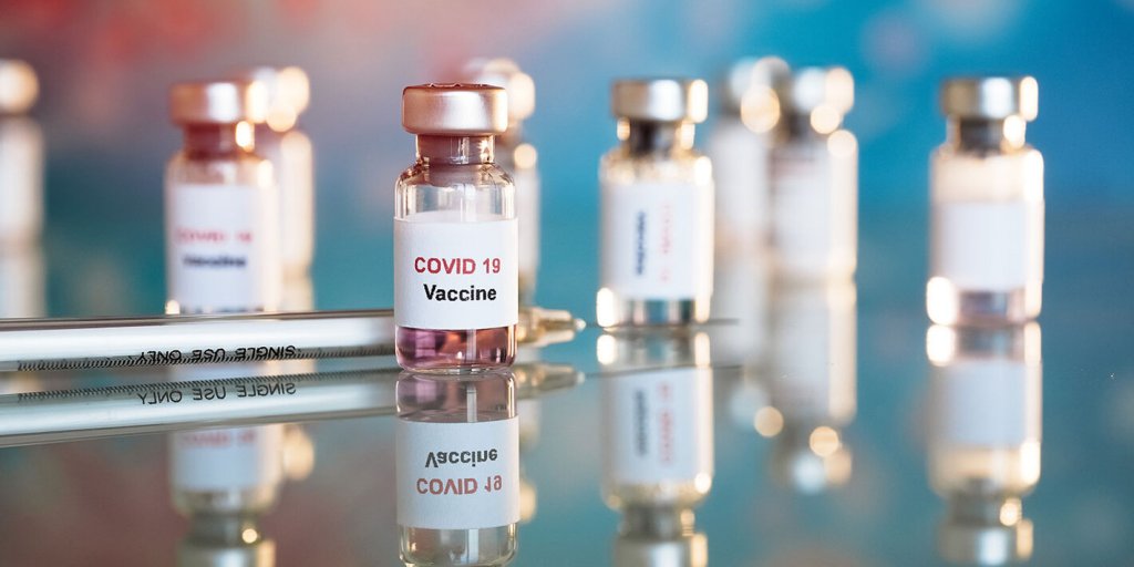 Масова вакцинація від COVID-19 відкладається? Коли почнуть вакцинунувати всіх бажаючих?