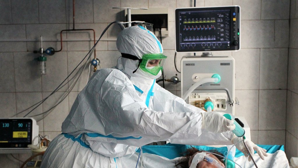В Україні зросла кількість госпіталізацій хворих з COVID-19
