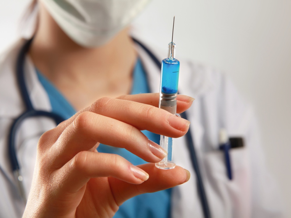 Дослідження: близько 41% українських медиків підтримують масову вакцинацію проти COVID-19 
