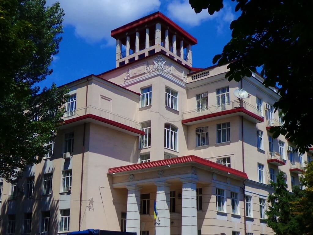 Реформа медичної освіти продовжується: перестала існувати Дніпропетровська медична академія