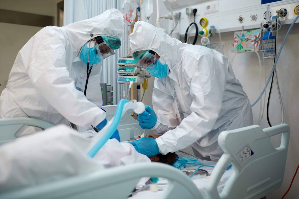 Березень став найважчим місяцем для української системи охорони здоров'я за весь час епідемії